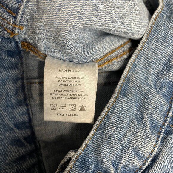 2SABLE JEAN JACKET DISTRESSED BUTTON UP POCKETS SIZE M DENIM BLUE 100% COTTON - Picture 8 of 12